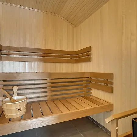 Fegge - 1-5km From The Sea By Interhome *